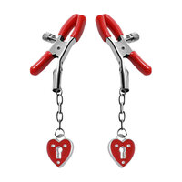Nippelklemmen mit herzförmigen Vorhängeschlössern